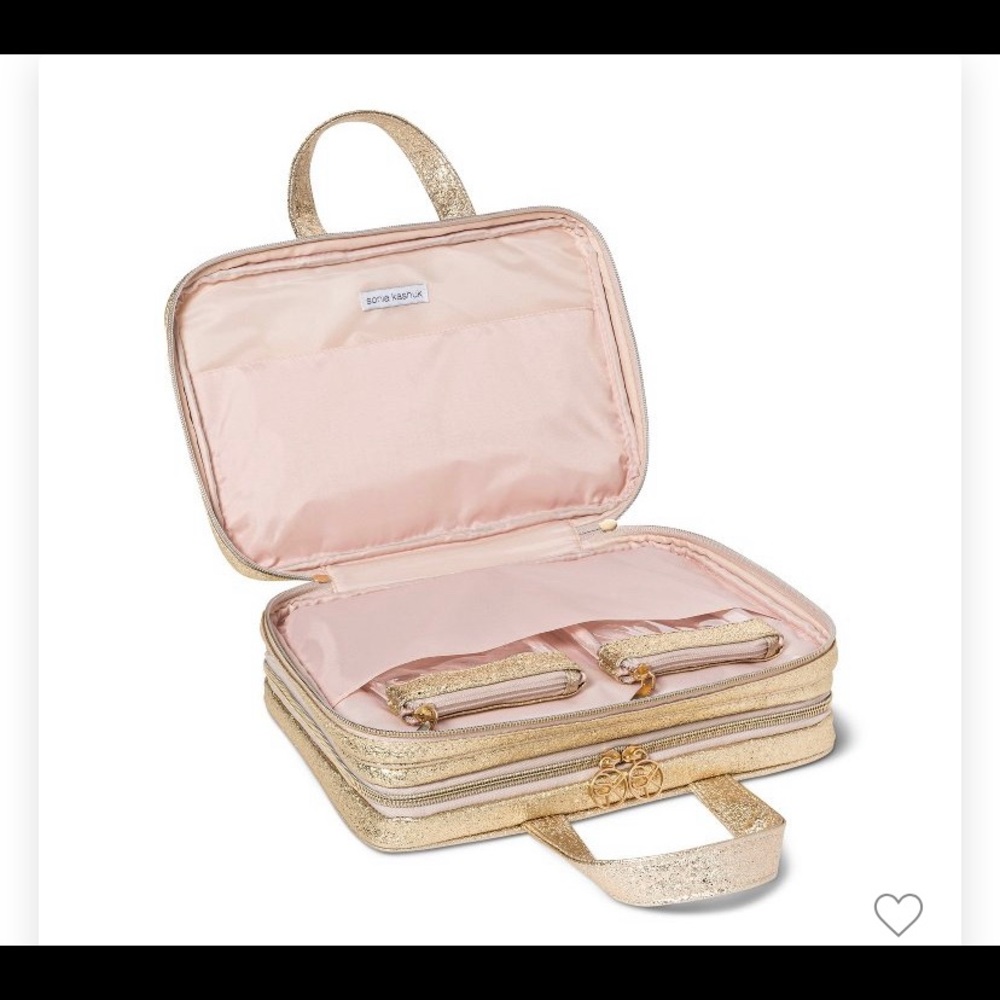 NWT 🌸 Cosmetic Makeup Bag